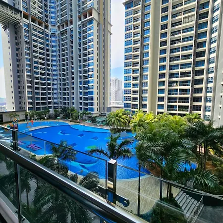 Atlantis Residence Waterpark Executive Suites Melaka By Ggm Exterior photo